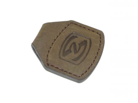 Thiết Kế Móc Khóa Da Khắc Tên Theo Yêu Cầu