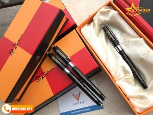 Bút Ký Quà Tặng